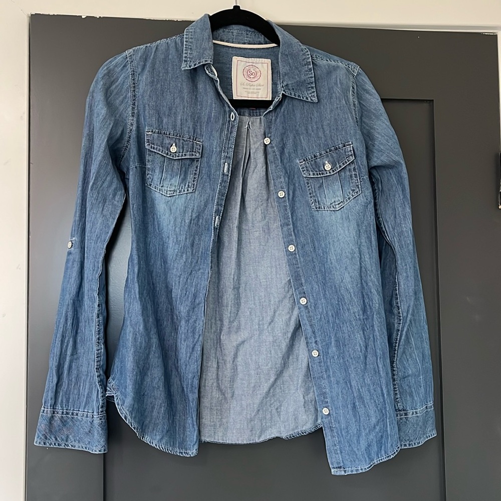 BTS📚So Perfect Long Sleeved Jean Shirt SZ SM